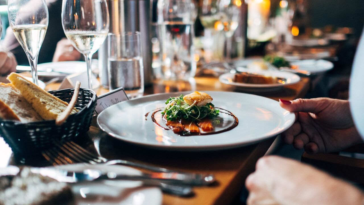 Illustratie voor: Luxe eten in Frans restaurant? Alleen met Bitcoin